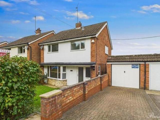 House for sale in Buckingham, Buckinghamshire