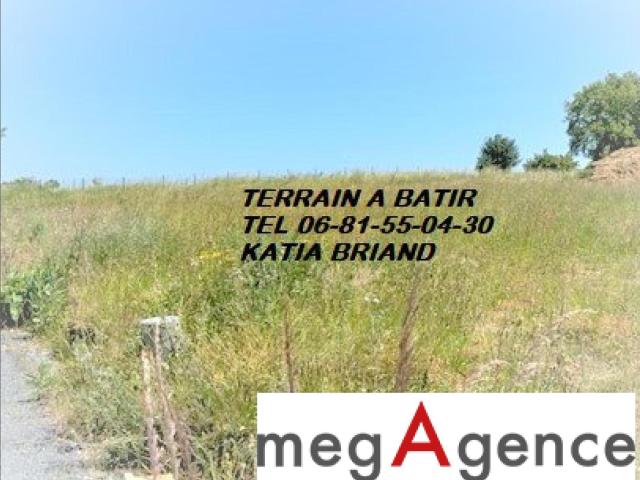 Terrain vente à Laval, Changé