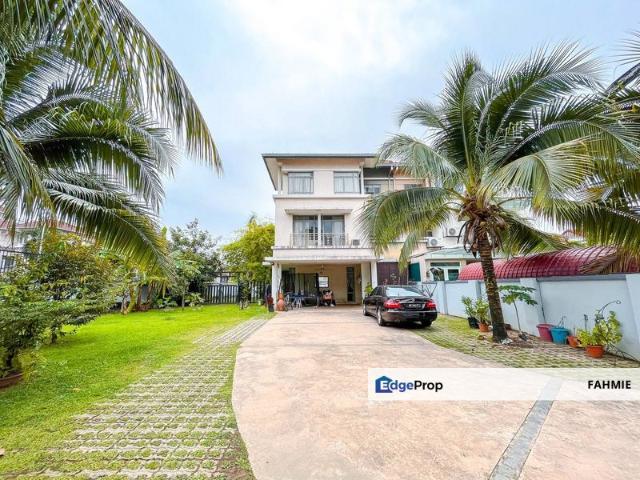 House for sale in Country Heights Damansara, Kuala Lumpur