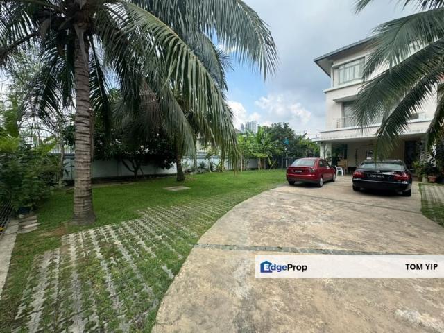 House for sale in Country Heights Damansara, Kuala Lumpur