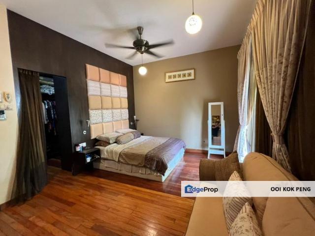 House for sale in Country Heights Damansara, Kuala Lumpur