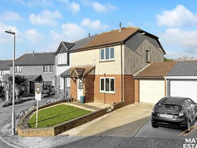 House for sale in Folkestone