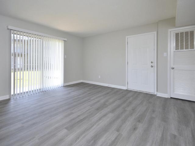 Apartment for rent in Channing Apartments, Fayetteville