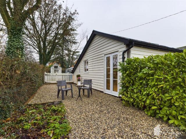 House for rent in Colliers End, Hertfordshire