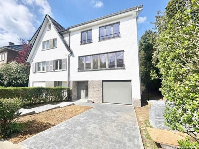 Maison location à Sint-pieters-woluwe, Bruxelles