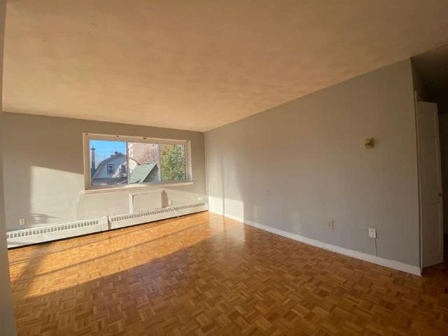 Apartment for rent in Rideau-Vanier, Ottawa