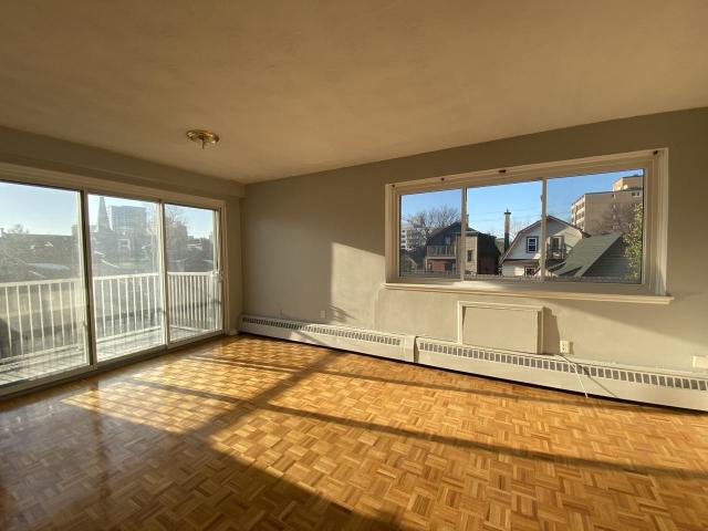 Apartment for rent in Mulhurst Bay, Ontario