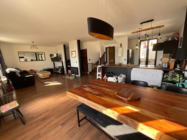 Maison vente à Saint-Germain-en-Laye, Chanteloup-les-vignes