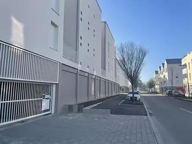Garage vente à Rennes, Bretagne