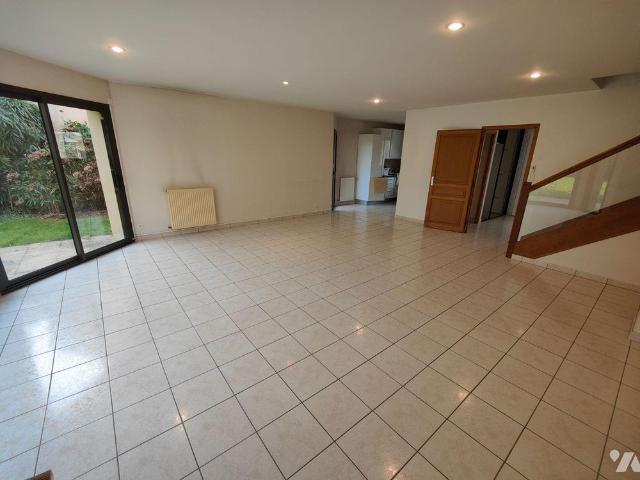 Maison location à France métropolitaine, Bretagne