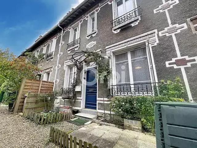 Maison vente à Senlis, Chantilly