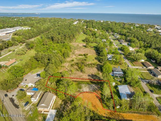 Land for sale in Bay Saint Louis, Mississippi