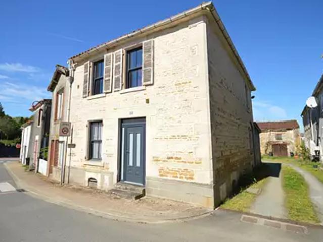 Maison vente à La Roche-sur-Yon, Chantonnay