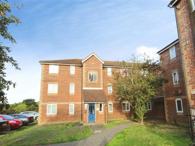 Apartment for rent in London Borough of Barking and Dagenham, Greater London