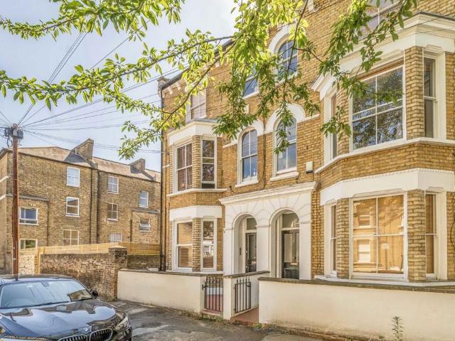 Apartment for rent in Brixton, Greater London