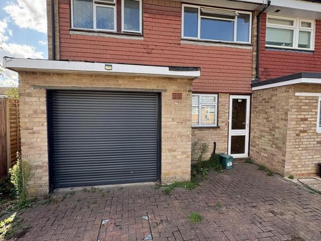 House for rent in London Colney, St Albans