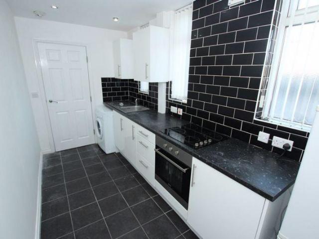 Apartment for rent in Burnedge, Greater Manchester