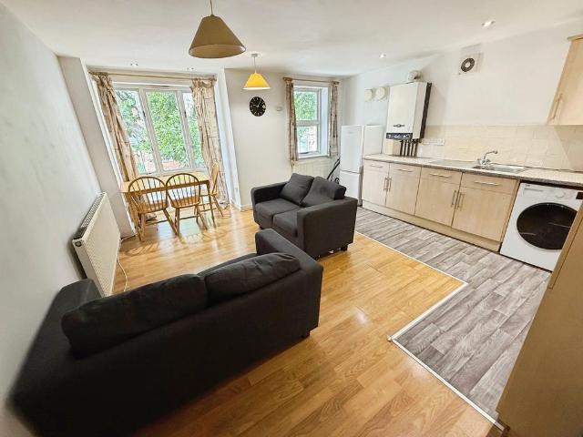 Apartment for rent in Old Lenton, Haddon