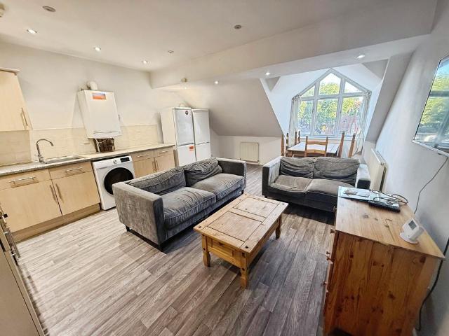 Apartment for rent in Old Lenton, Haddon