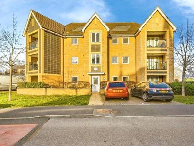 House for sale in Stone, Monks Orchard