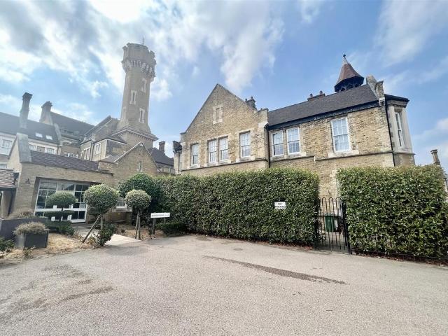 Apartment for rent in Stone, Monks Orchard
