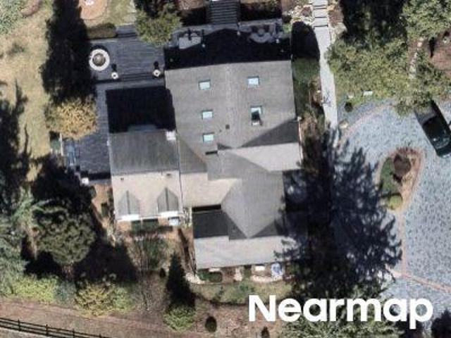 House for sale in Atlantic Highlands