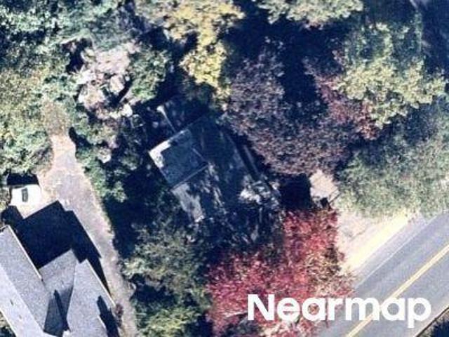 House for sale in Red Bank