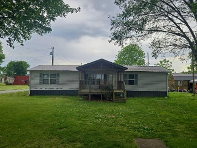 House for sale in Morganfield, Kentucky
