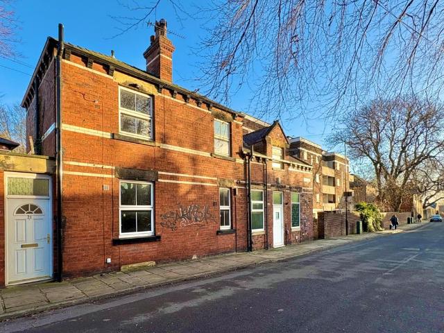 House for rent in Headingley Hill, Leeds