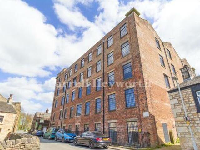 House for sale in Middleton, Bare