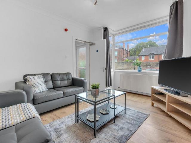 House for rent in Burley, West Yorkshire