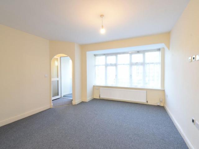 House for rent in Gould's Green, Greater London