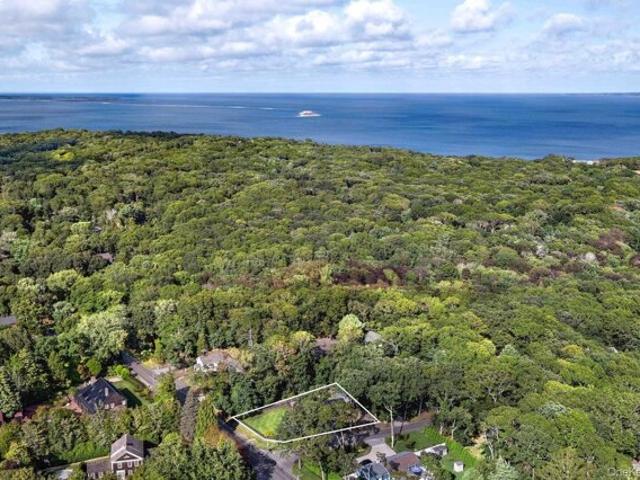 House for sale in Wainscott, New York