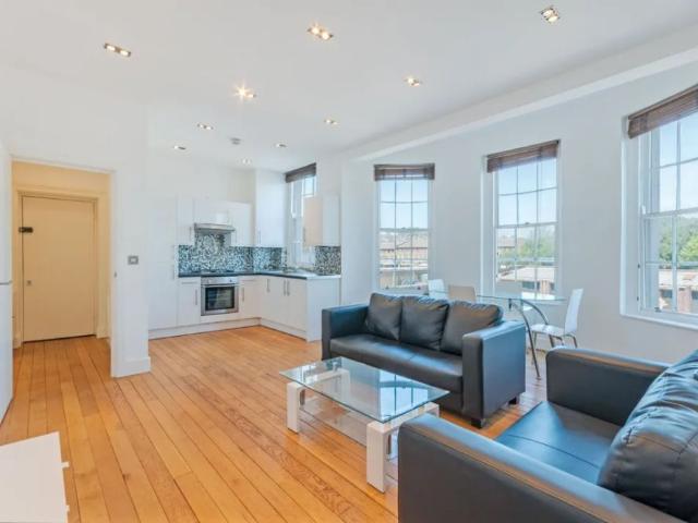 Apartment for rent in Barnsbury, Greater London