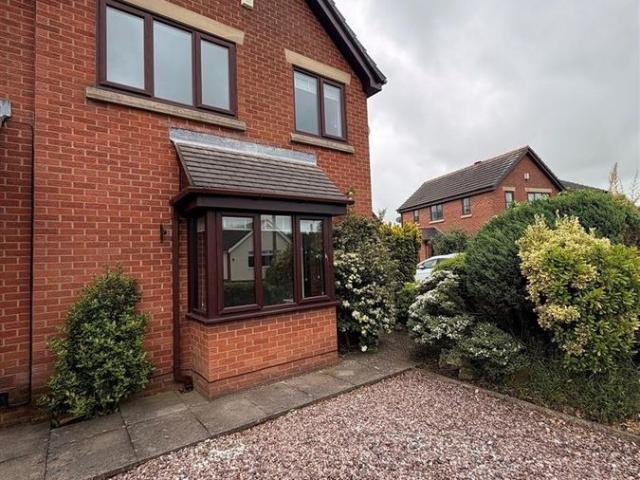 House for rent in Tarleton, Roby Mill