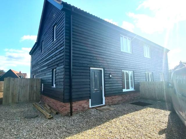 Apartment for rent in Cockfield Great Green, Chelmondiston