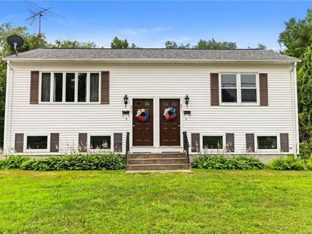 House for sale in Oakland, Rhode Island