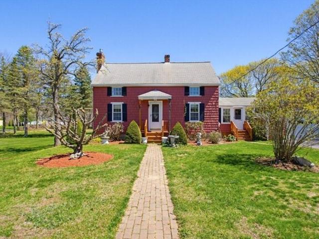 House for sale in Gardner, Massachusetts