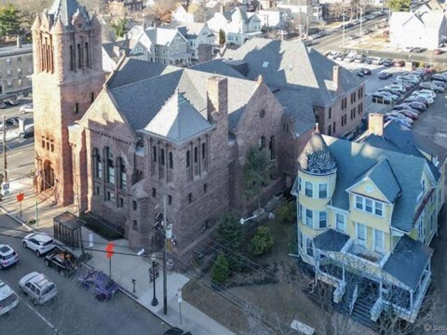 House for sale in Edgewood, New Haven