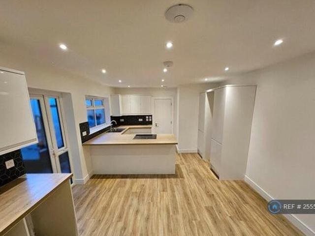 House for rent in Roseworthy, Cornwall