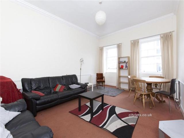 Flat for rent in Southside, Scotland