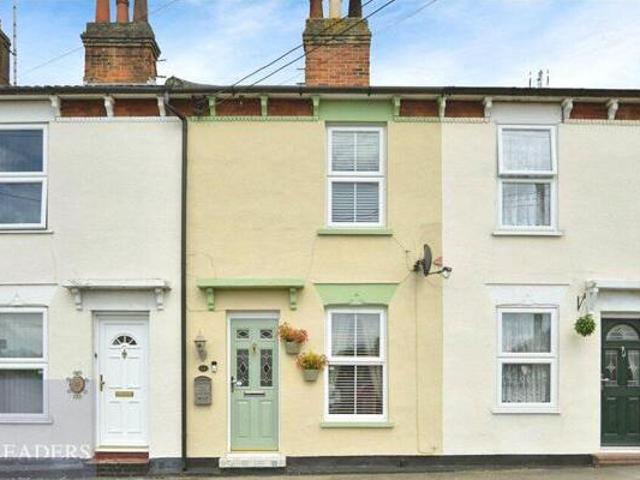 House for sale in Chipping Hill, Essex