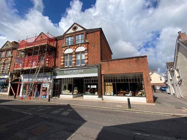 Apartment for rent in Causeway, East Hampshire