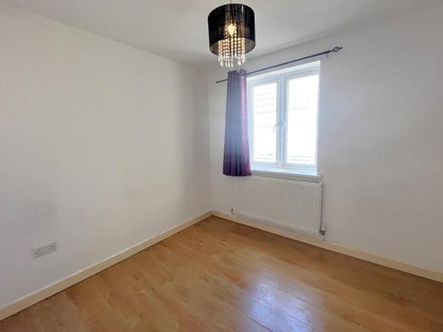 Apartment for rent in Horsell, Woking