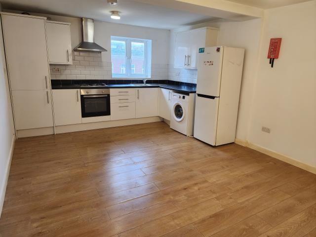 Apartment for rent in Horsell, Woking
