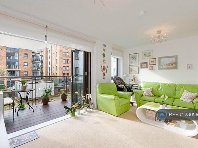 Apartment for rent in London Borough of Ealing, Greater London