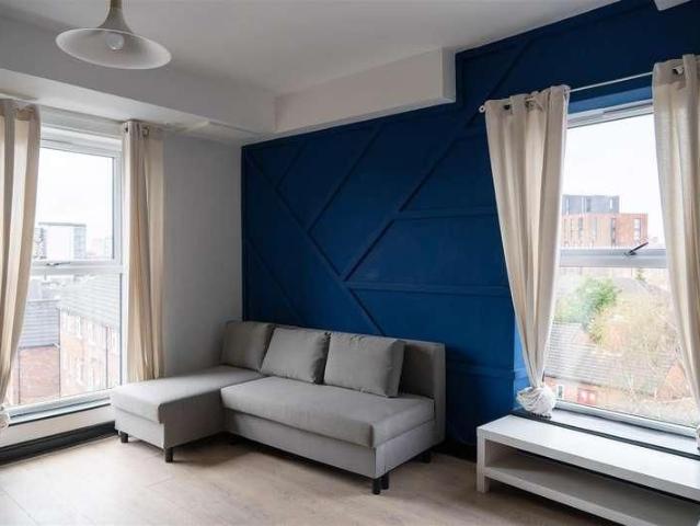 Apartment for rent in Centre Park, Warrington