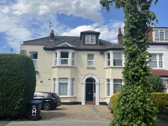 Apartment for rent in London Borough of Brent, Greater London
