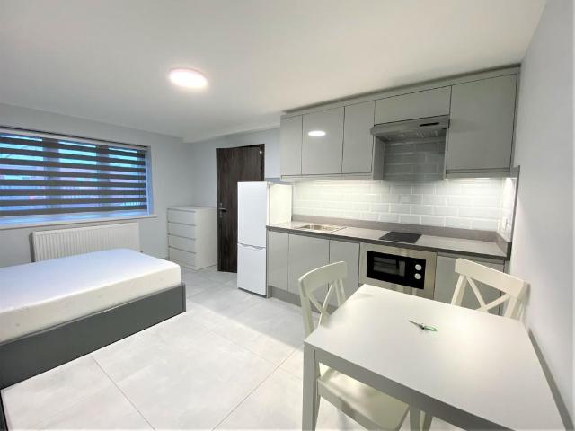 Apartment for rent in Sudbury, Greater London
