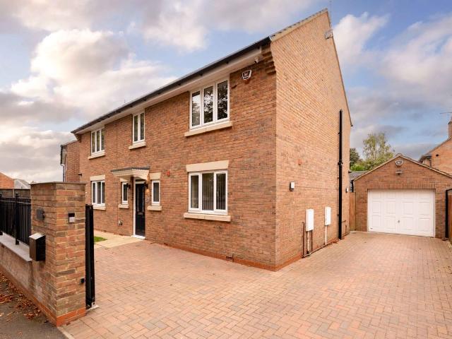 Apartment for rent in Desborough, North Northamptonshire